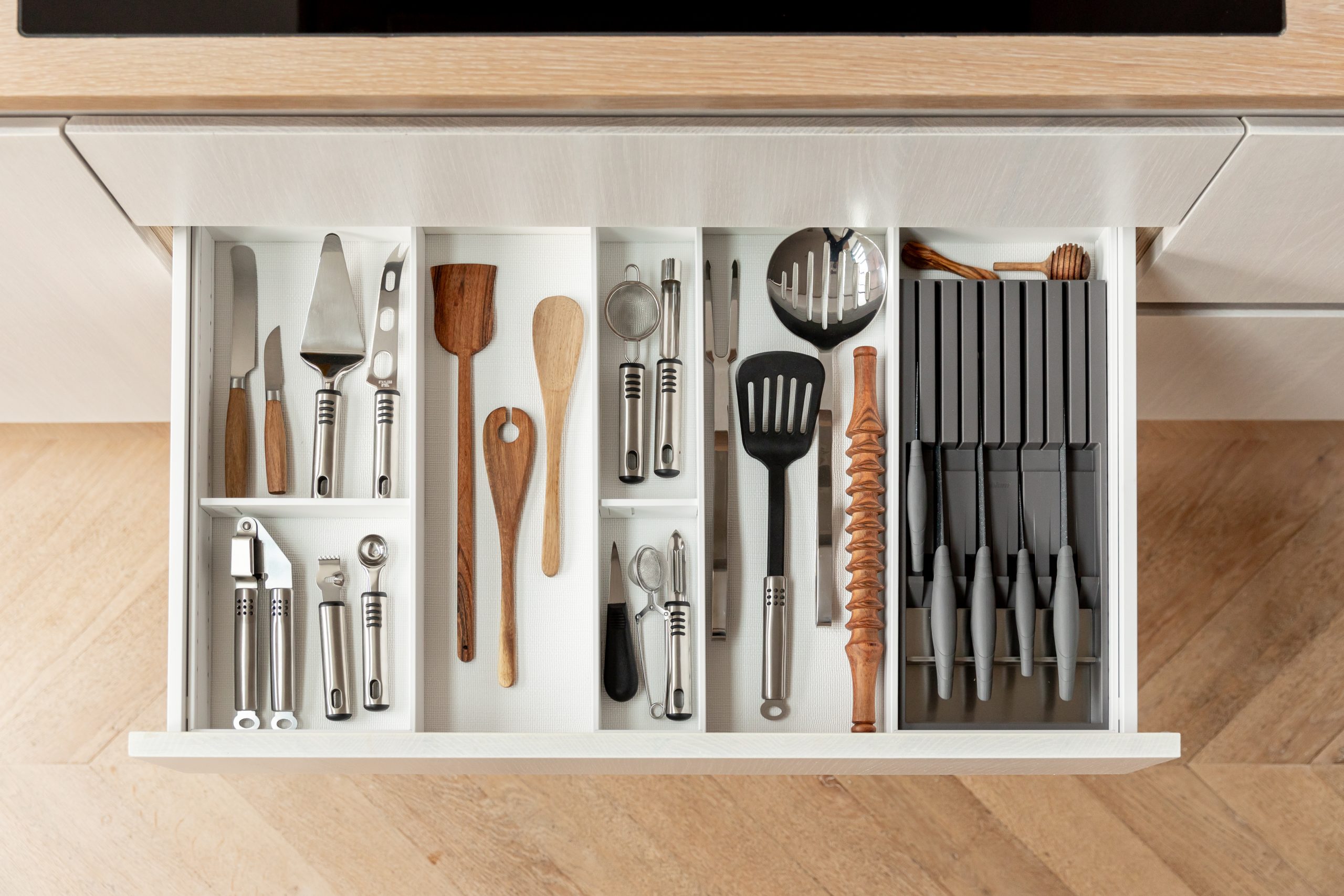 messenhouder in lade